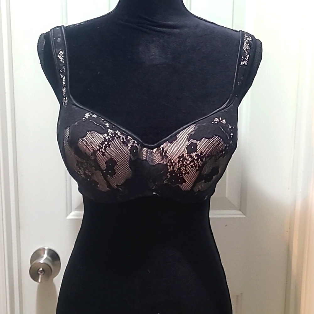 Tan & Black Underwire Bra